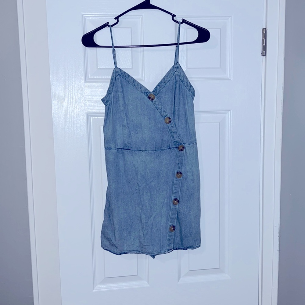 This is a Jean material romper.